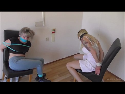 ❤️ Verslaafd / vastgebonden en de mond gesnoerd / jonkvrouw in nood Porno vk at nl.ttsex.ru ❤