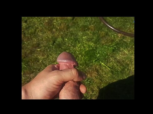 ❤️ Hete hottie laat zich in haar roze kutje neuken en spuitend klaarkomen in een zomerse tuin Porno vk at nl.ttsex.ru ❤